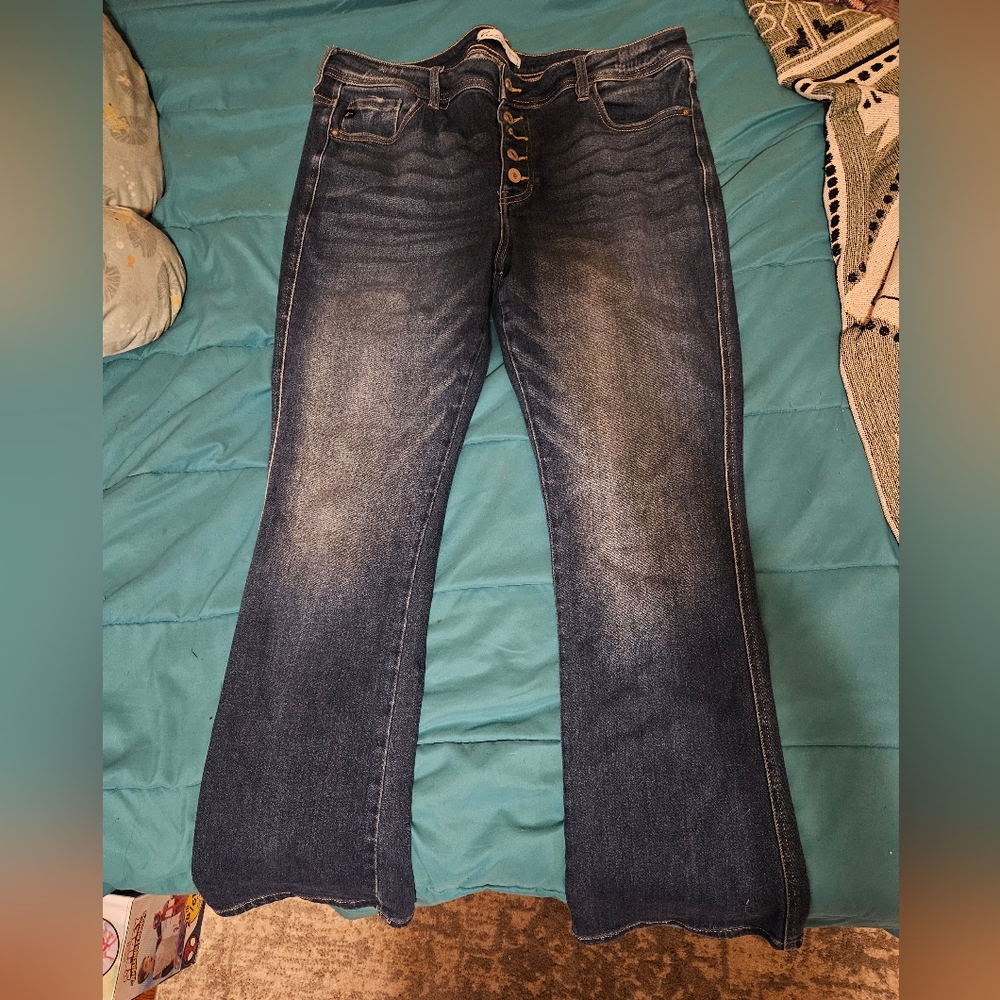 KanCan size 16 dark wash jeans